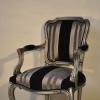 Nous vous proposons également une gamme de fauteuils.
Produits fabriqués en France avec le choix du tissu et de la couleur du bois.
Un mobilier de très belle fabrication. 