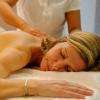 modelage aux huiles essentielles relaxantes