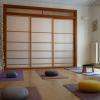 Une salle de yoga zen à 30 mètres du métro Gambetta