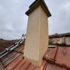 🔥 Rénovation de cheminée : Avant / Après 🔥
Pose d’un crépi de finition pour protéger et embellir cette cheminée, tout en assurant une surface lisse et durable.
MS Couverture 14 – Des travaux soignés pour votre maison à Caen et alentours.